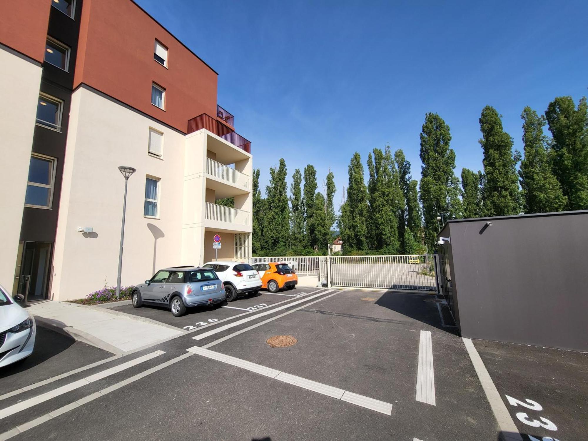 Aparthotel Domitys - La Licorne Saverne Exteriér fotografie